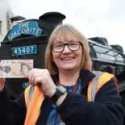 Seagull returns lost £10 note to Harry Potter train worker