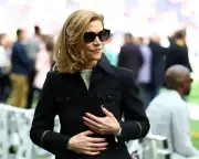 Staveley consortium agrees deal for West Ham stake