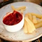 Supermarket ketchup rivals Heinz in taste test at half the price