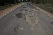 Victorian prisoners to repair roads under Labor pothole plan