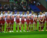 Wigan Warriors honour Sir Billy Boston with record 13th straight win