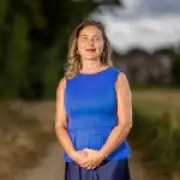 Woman raped by dad 'cries tears of relief' as early release for sex offenders scrapped