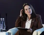 Zelenskyy fires senior aide as corruption probe and election call shake Ukraine