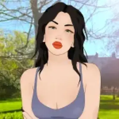 6ft 7in Giantess Earns £500k: Inside Her Week as a Content Creator