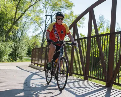 92-year-old cyclist Arthur Plummer still rides 5,000km a year after crash