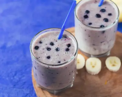 Bananas in Blueberry Smoothies: Fact or Fad? Experts Weigh In