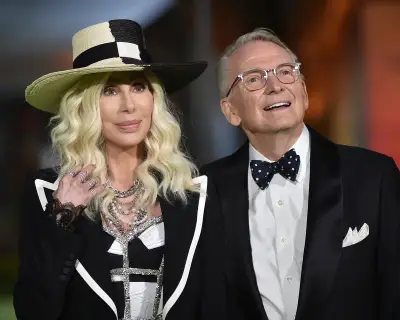 Bob Mackie, costume designer to stars, dies aged 87