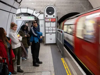 Burnt Oak Tube station to close for two weeks for step-free work