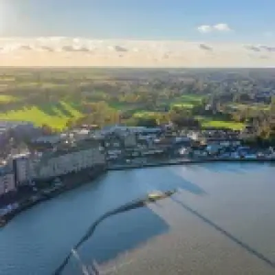 Essex village homes £384,684 cheaper than London average
