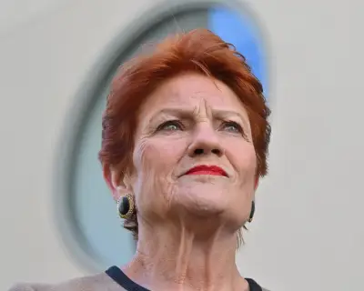 Hanson's One Nation reverses gas reservation policy, aligning with Rinehart