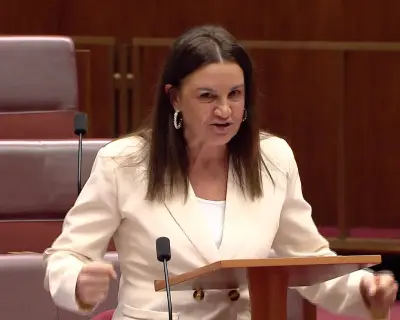Labor drops $5,000 veterans' health cap after backlash