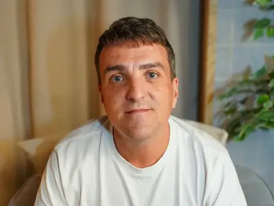 Man clears £24k debt in 18 months, now has £250k savings