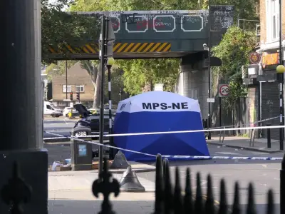 Murder probe after e-bike rider dies in moped crash in Ladbroke Grove