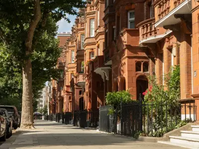 Nigella Lawson's £5m Chelsea Stables Home Ahead of Bake Off Role
