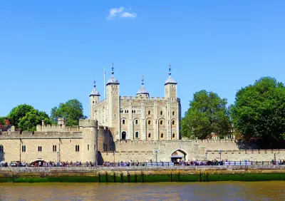 Tower of London faces UNESCO 'in danger' listing over skyscraper plans