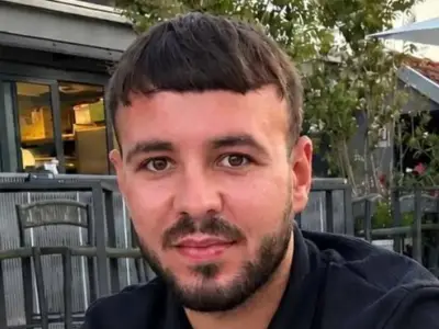 Tributes to Reece Salmon, 28, stabbed on 'Millionaires' Row' as murder probe launched