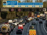 M25 bus plan rejected by TfL as Reform urges better outer London links