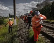 Russia's rail attacks kill six as Ukraine war enters new phase