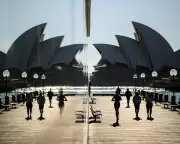 Sydney faces hottest spring start since 1858 as fire ban declared