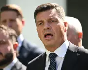 Taylor vows biggest immigration cuts in Australian history