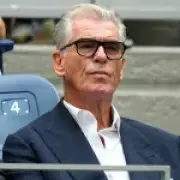 US Open camera pans from 0:07 to Pierce Brosnan in James Bond nod