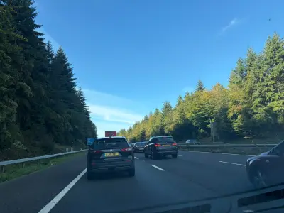 M25 accident today: All lanes stopped between Orpington and Swanley