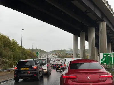 M25 traffic chaos near Bluewater after crash causes gridlock