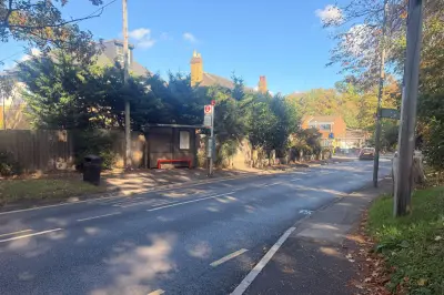 Man hospitalised after Orpington Sevenoaks Road crash