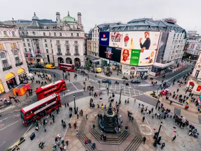 Piccadilly Regent Street traffic-free plan delayed to 2027