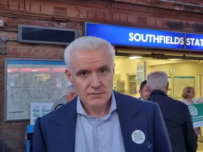Southfields residents 'fed up' with District line delays demand TfL fix
