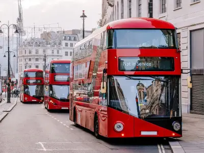 TfL proposes cuts to London bus route 74, C3; public comment open
