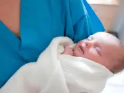 Bromley midwife banned for 'cut you' threat to mother in labour