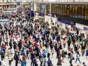 Waterloo chaos as police incident shuts Woking-Brookwood rail lines