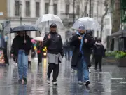 Woman's London walk ends with 4 celebrity sightings